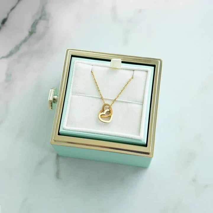 BOX DE ROS NATURAL PRESERVADA CON COLLAR GRABADOJoyas MadridBLANCOORO 18K